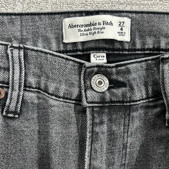 Curve Love The Ankle Straight Ultra High Rise - Picture 3 of 6